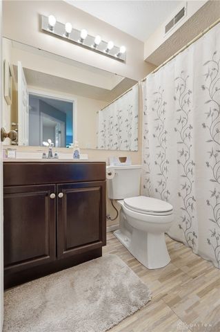 7437 Waterford Drive 204, Deerfield Twp, OH 45040