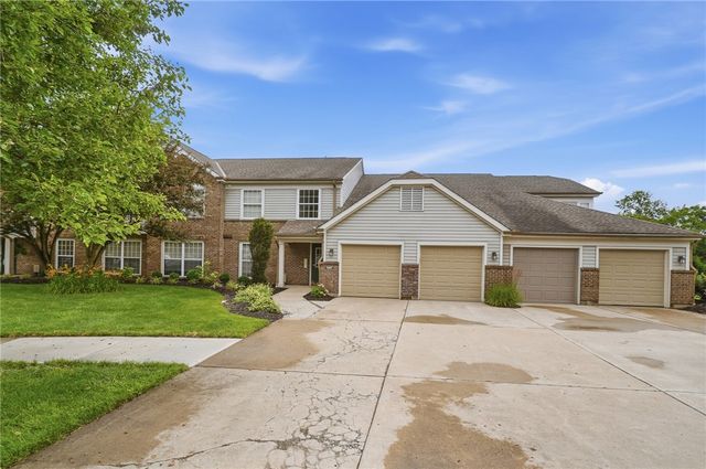 7437 Waterford Drive 204, Deerfield Twp, OH 45040
