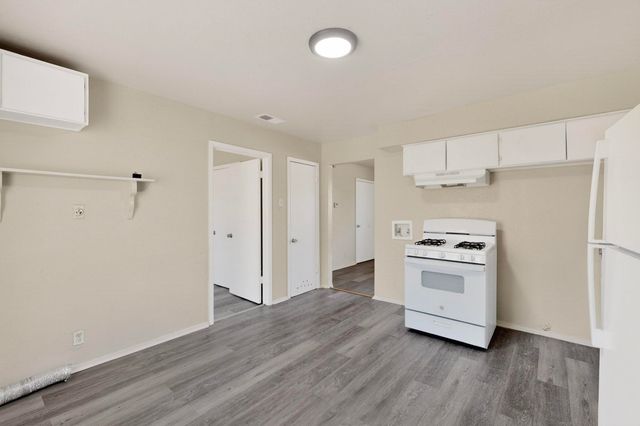 310 Palm Oak Drive, Dallas, TX 75217