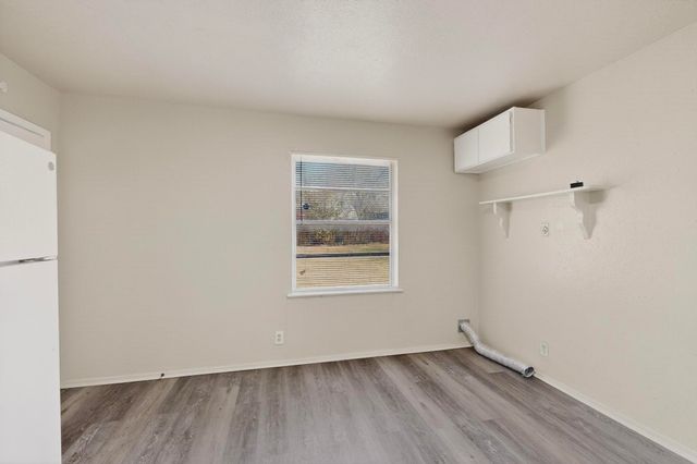 310 Palm Oak Drive, Dallas, TX 75217