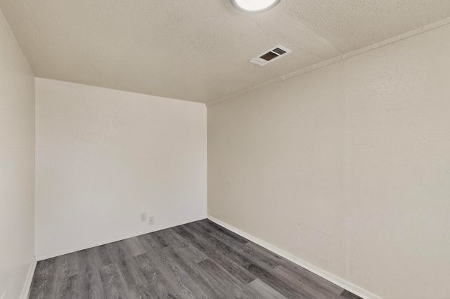 310 Palm Oak Drive, Dallas, TX 75217