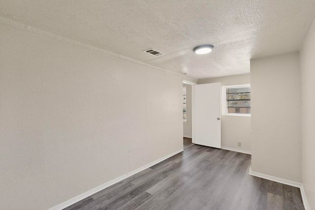 310 Palm Oak Drive, Dallas, TX 75217