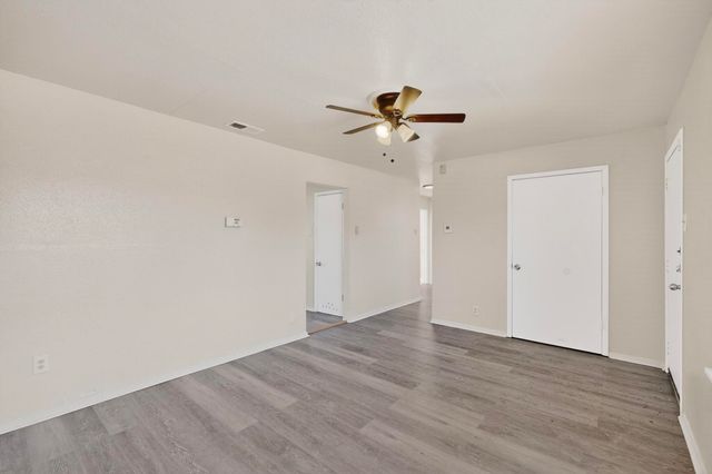 310 Palm Oak Drive, Dallas, TX 75217