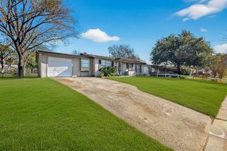 310 Palm Oak Drive, Dallas, TX 75217