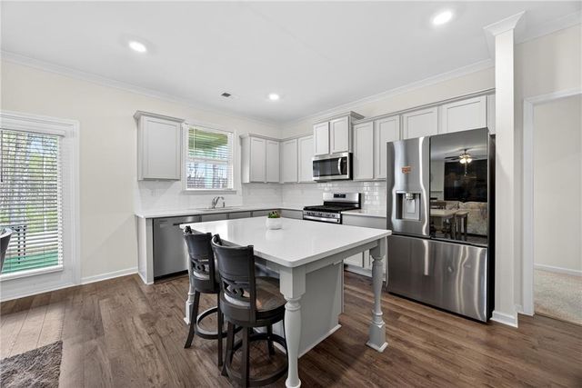 379 Blue Juniper Circle, Loganville, GA 30052