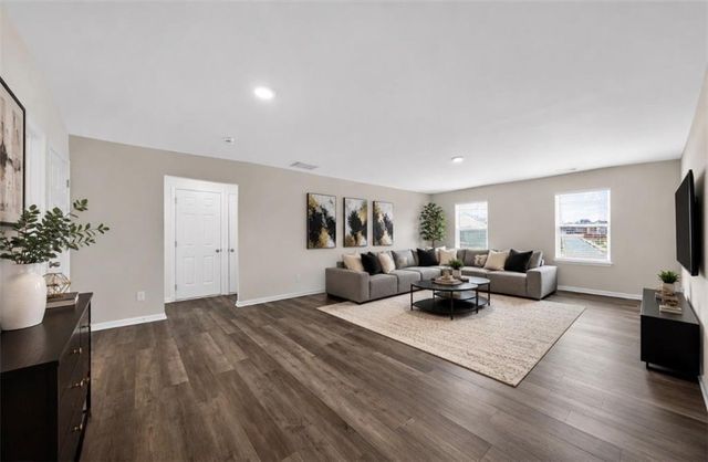 379 Blue Juniper Circle, Loganville, GA 30052