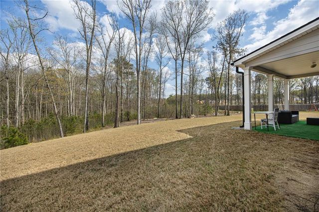 379 Blue Juniper Circle, Loganville, GA 30052