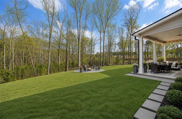 379 Blue Juniper Circle, Loganville, GA 30052