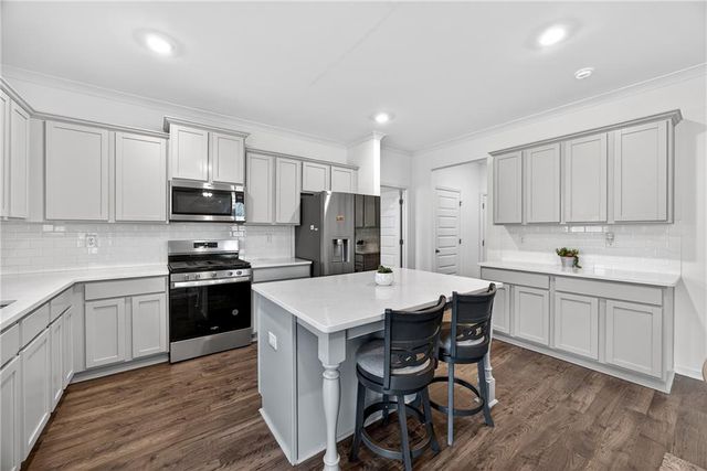 379 Blue Juniper Circle, Loganville, GA 30052