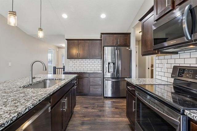 2503 E 47th Street, Des Moines, IA 50317