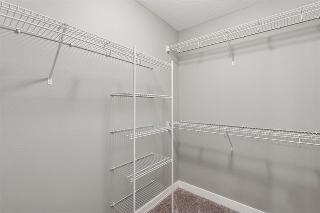 2503 E 47th Street, Des Moines, IA 50317