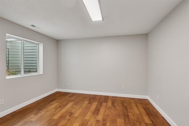 2503 E 47th Street, Des Moines, IA 50317