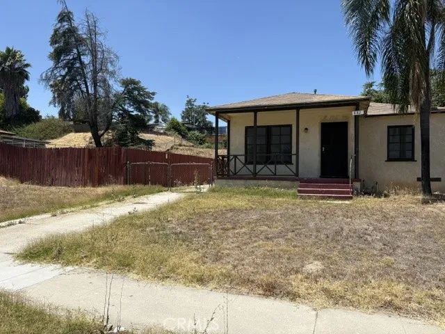 882 S K, San Bernardino, CA 92410