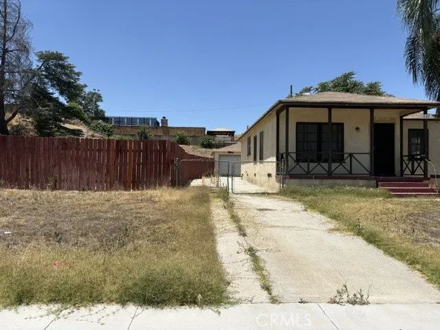 882 S K, San Bernardino, CA 92410