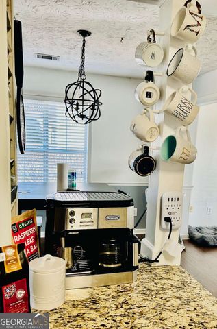 5472 RIVERCHASE Drive, Flowery Branch, GA 30542