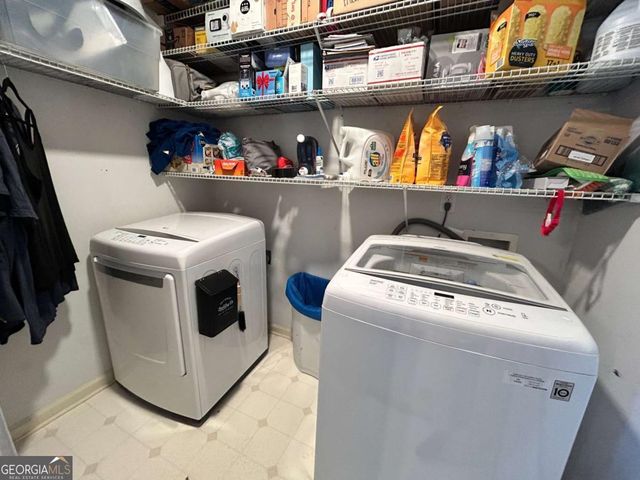 5472 RIVERCHASE Drive, Flowery Branch, GA 30542