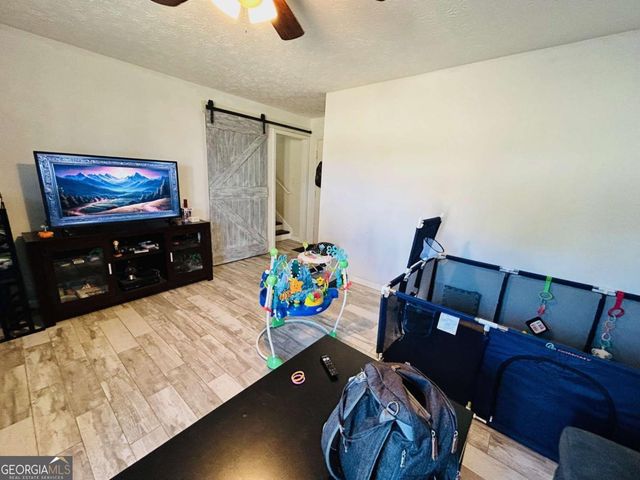 5472 RIVERCHASE Drive, Flowery Branch, GA 30542