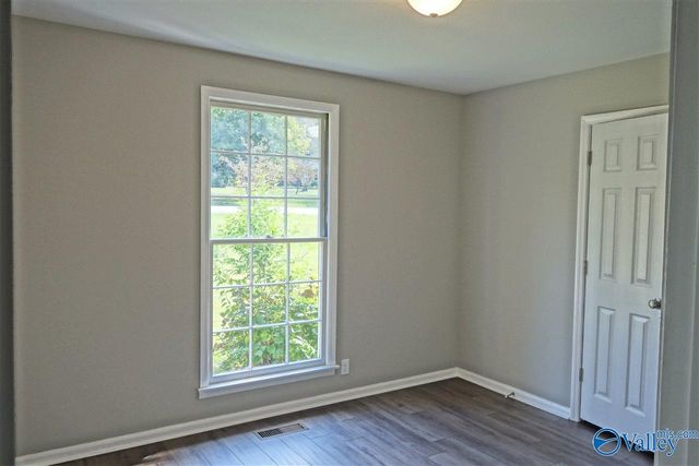 5300 Whitesburg Drive, Huntsville, AL 35802