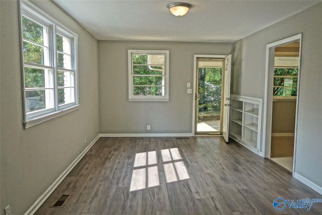 5300 Whitesburg Drive, Huntsville, AL 35802