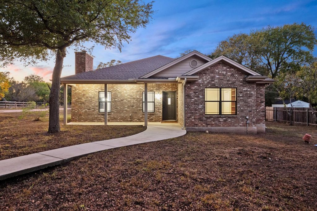 2504 Lark Glen LN, Austin, TX 78748