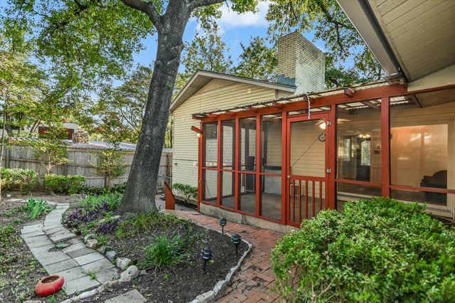 1113 BLUEBONNET LN, Austin, TX 78704