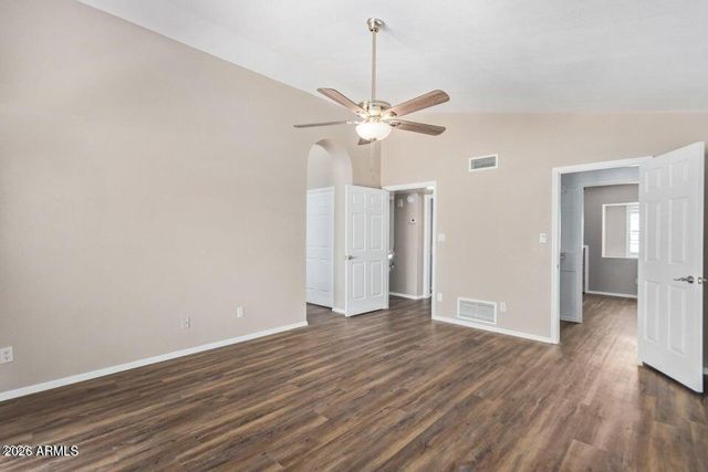 6920 W Morrow Drive, Glendale, AZ 85308