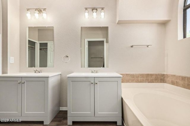 6920 W Morrow Drive, Glendale, AZ 85308