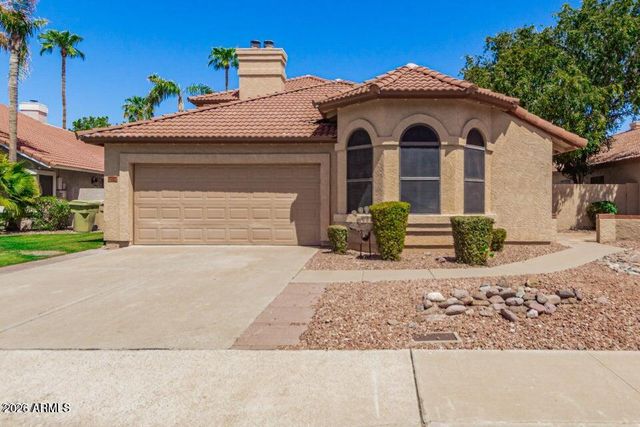 6920 W Morrow Drive, Glendale, AZ 85308