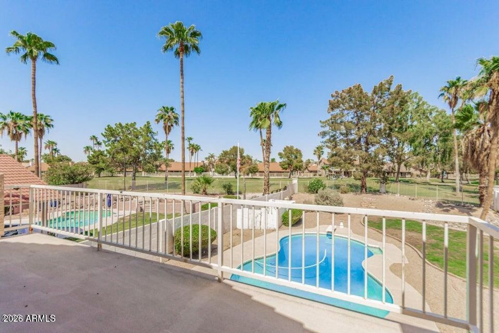 6920 W Morrow Drive, Glendale, AZ 85308