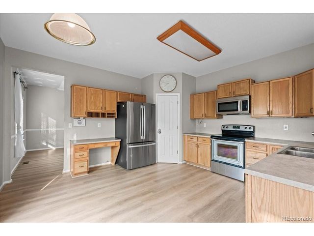 1742 Preston Dr, Longmont, CO 80504