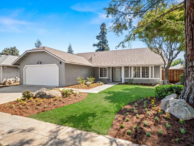1115 W Minarets Avenue, Fresno, CA 93650