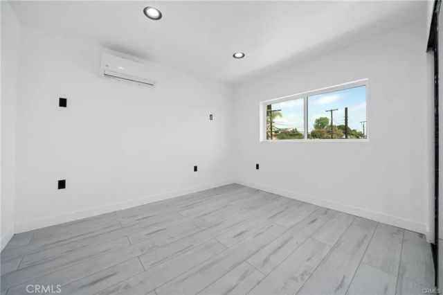 16602 Superior, Northridge, CA 91343