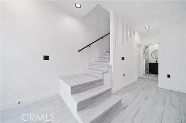 16602 Superior, Northridge, CA 91343