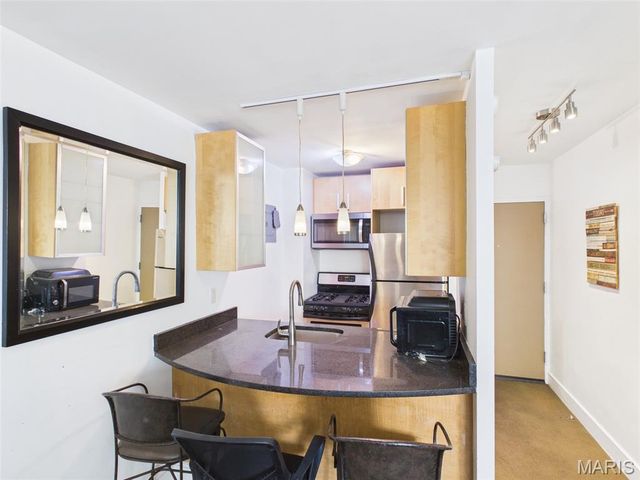 210 N 17th Street 707, St Louis, MO 63103