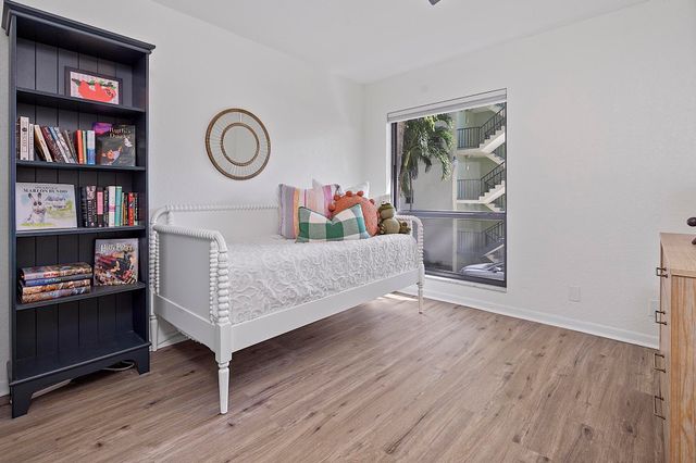 5495 NE 25th Avenue Apt 202, Fort Lauderdale, FL 33308