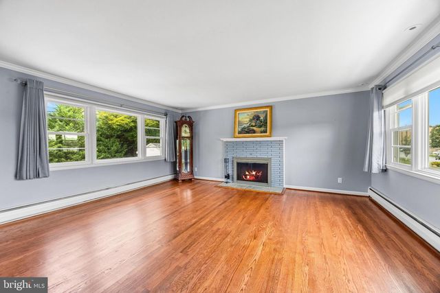 820 SCARLETT DR, Towson, MD 21286