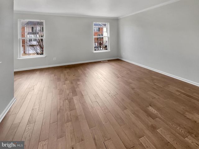 8517 TOWNE MANOR CT, Alexandria, VA 22309