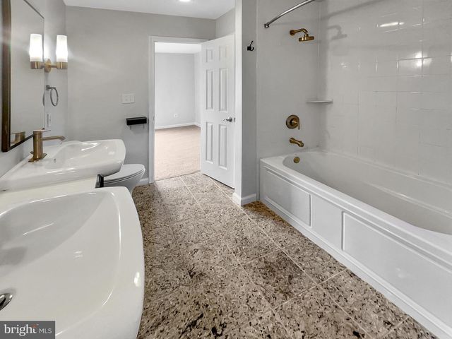 8517 TOWNE MANOR CT, Alexandria, VA 22309