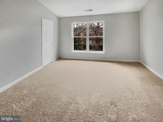 8517 TOWNE MANOR CT, Alexandria, VA 22309