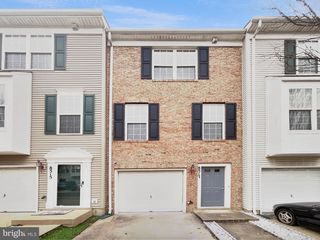 8517 TOWNE MANOR CT, Alexandria, VA 22309