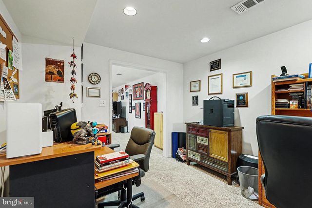 9190 WINTERSET DR, Manassas, VA 20110