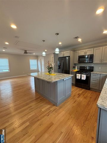 124 Lawrence Avenue 2, Hasbrouck Heights, NJ 07604