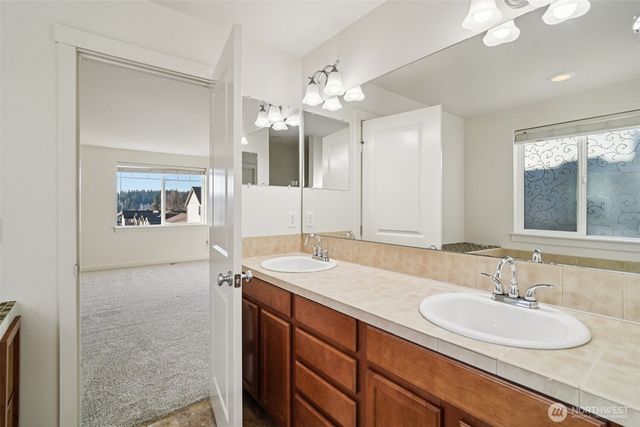 17405 14th Drive SE, Bothell, WA 98012