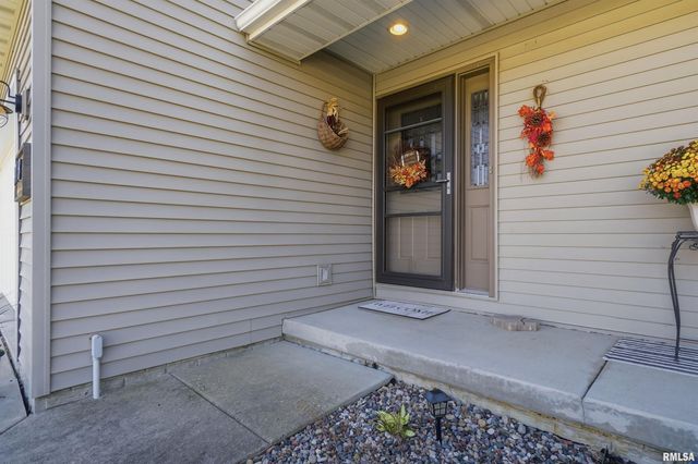 1418 VISTA GRANDE Drive, Pekin, IL 61554