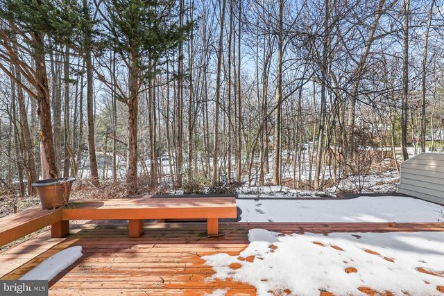 11573 HEMINGWAY DR, Reston, VA 20194