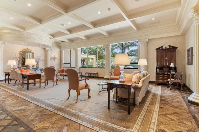 6335 W Northwest Highway 918, Dallas, TX 75225