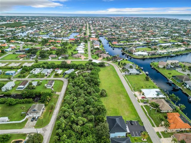 2835 MAGDALINA DRIVE, Punta Gorda, FL 33950
