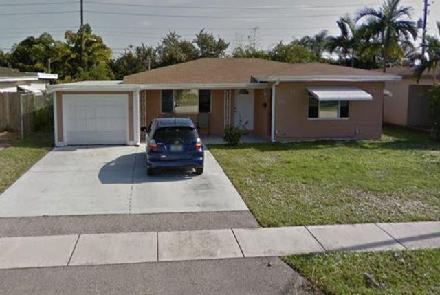4650 NE 1st Terrace, Oakland Park, FL 33334