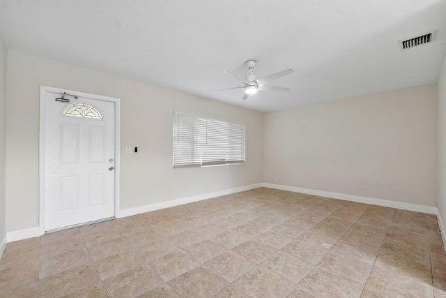 4650 NE 1st Terrace, Oakland Park, FL 33334