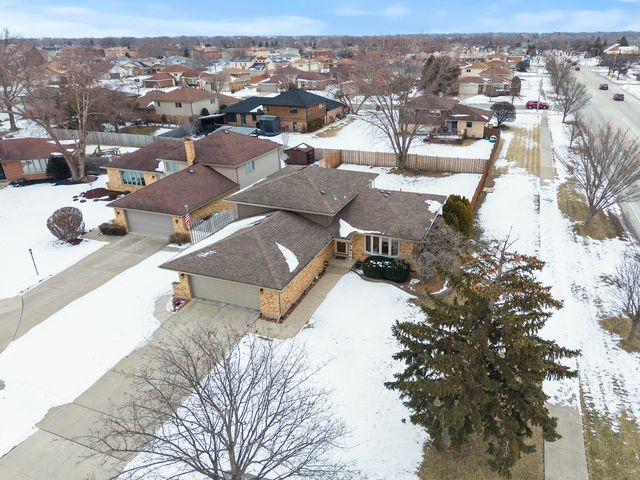 16647 Tower Court, Tinley Park, IL 60477